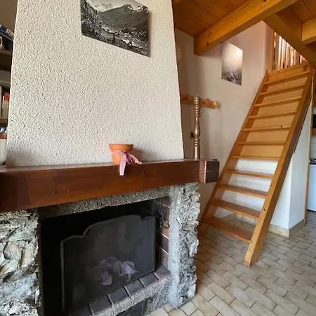 T2 5 P Champagny-le-haut *